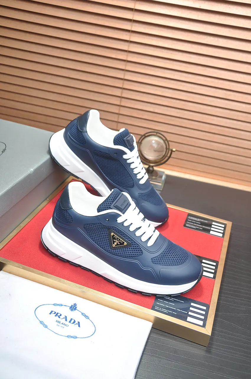 Men's shoes 💰580💶 [PRADA] Top original items, new seasonal styles, high-quality original items, top-grade high-mercerized cowhide combined with original breathable fabric + imported glue, imported stretch fabric inside with original cowhide feet, original thick outsole! Quality guaranteed! Code 38-45 (45 customized)